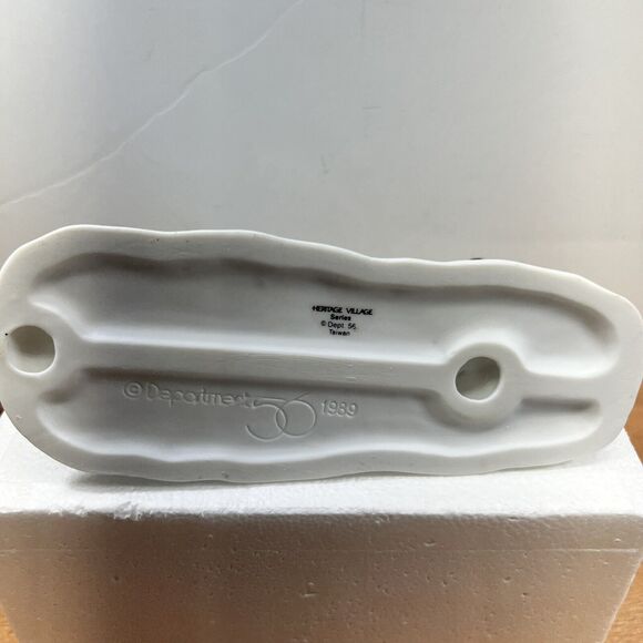 Heritage Village Dept 56 Amish Buggy #5949-8 NEEDS FIXED Carriage Glued See Pics - Picture 12 of 16